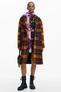 Abrigo largo cuadros