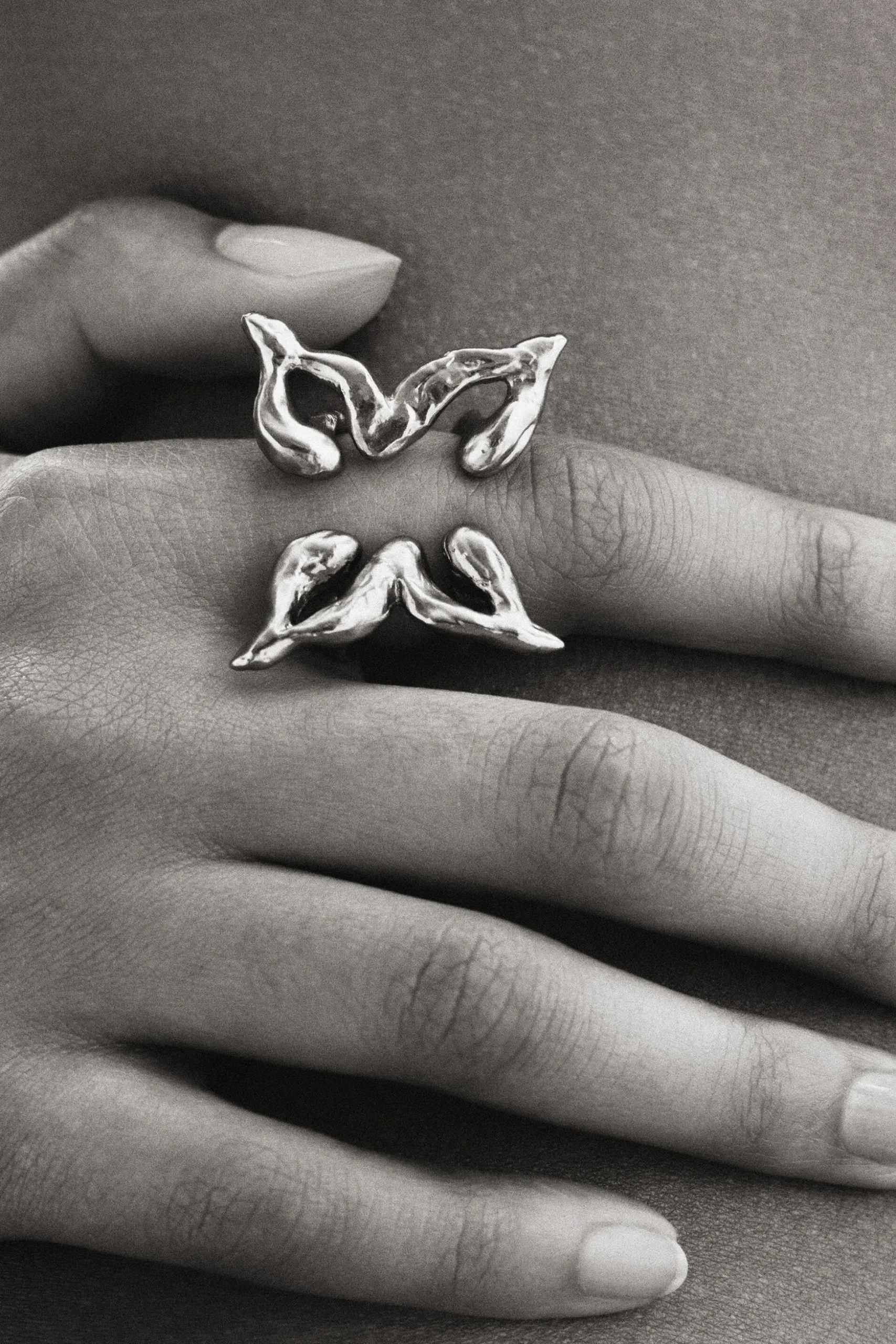 Anillo mariposa baño plata Zalio