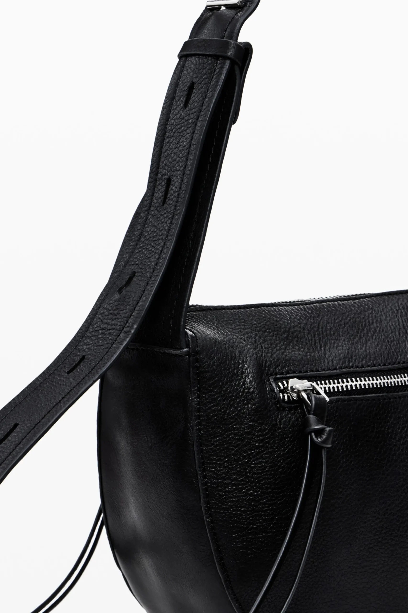 Bolso mediano piel cremalleras