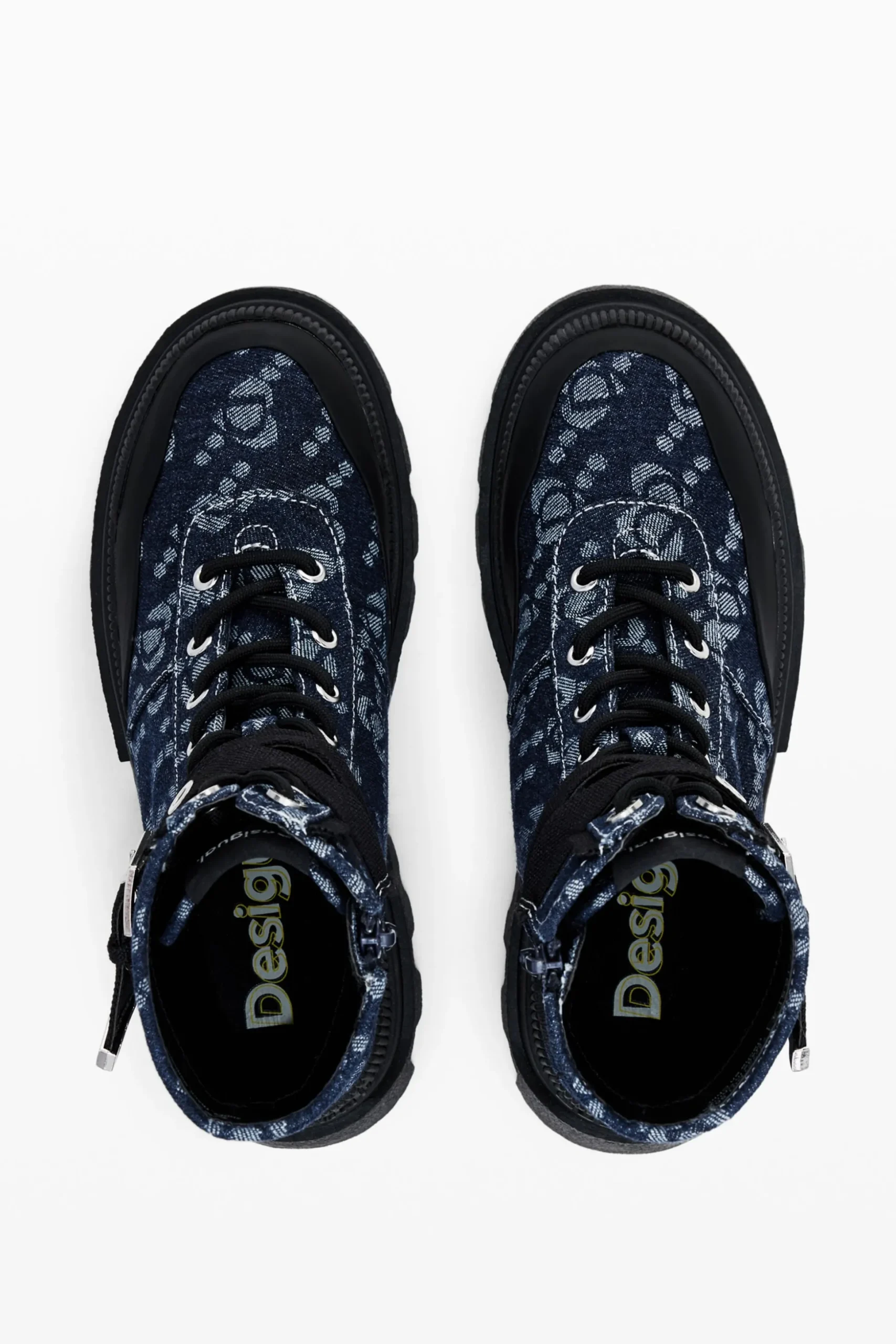 Bota denim trucker