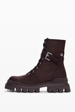 Bota militar
