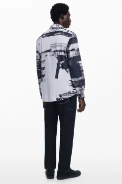 Camisa estampado urbano