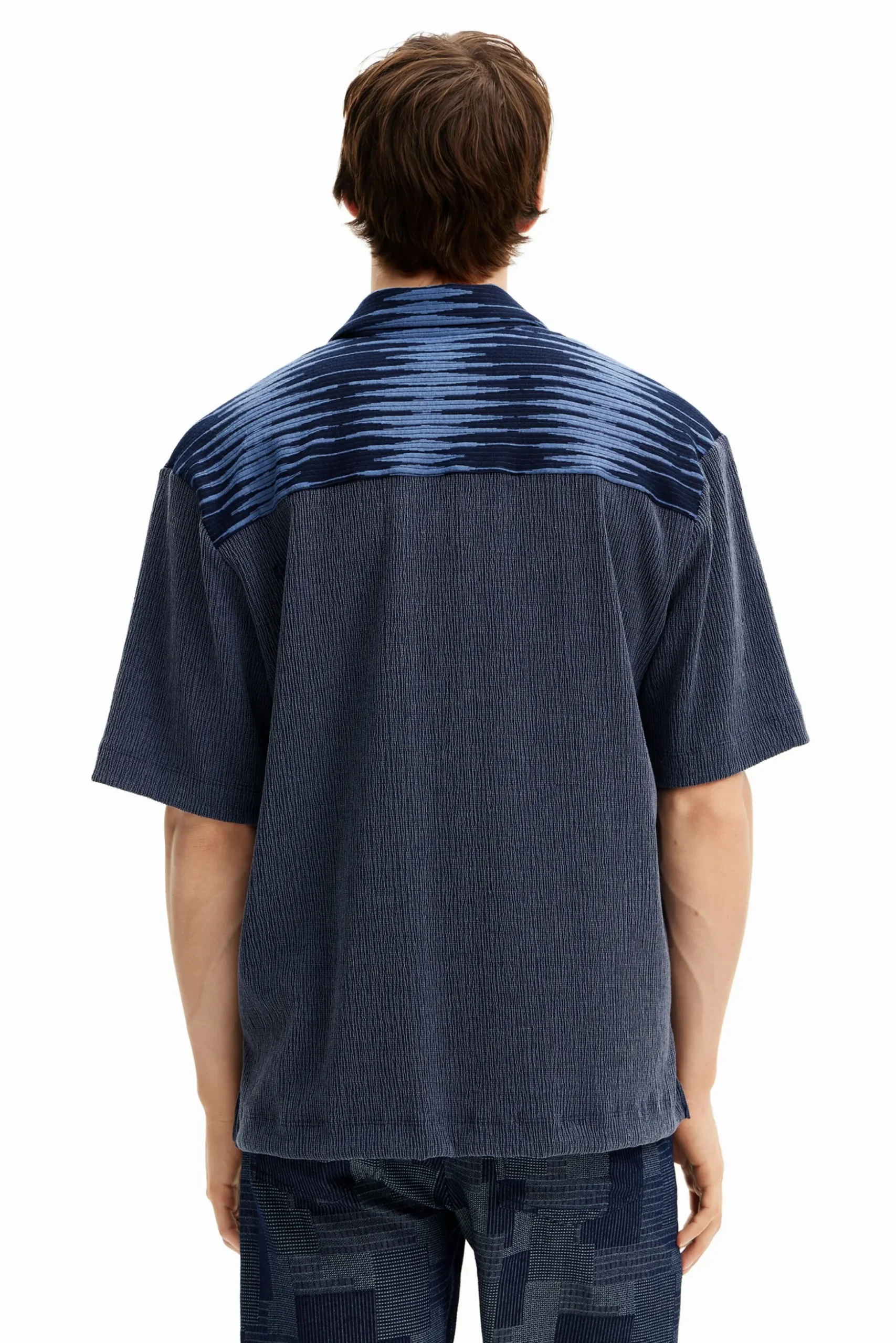 Camisa híbrida tejido