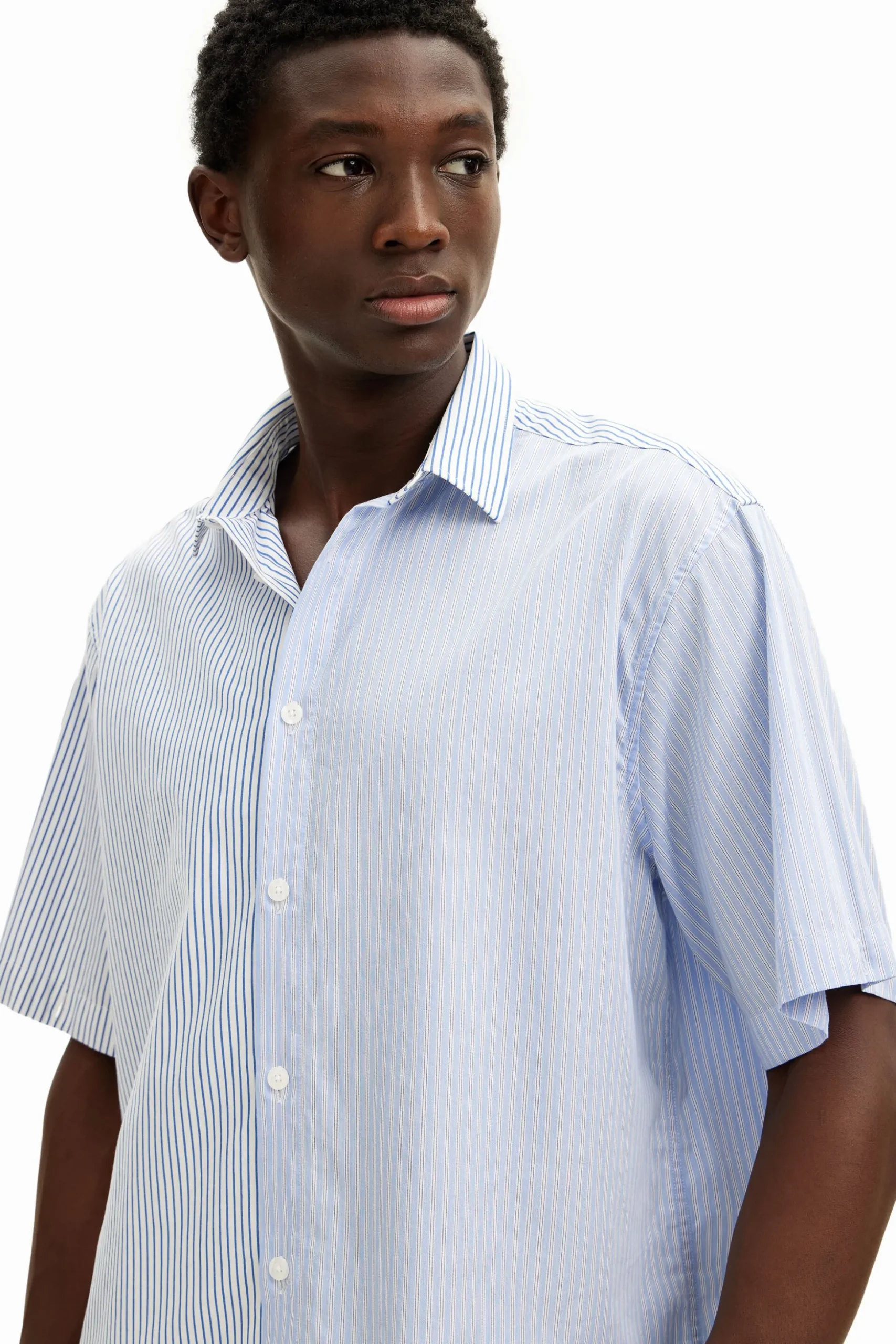 Camisa manga larga deconstruida
