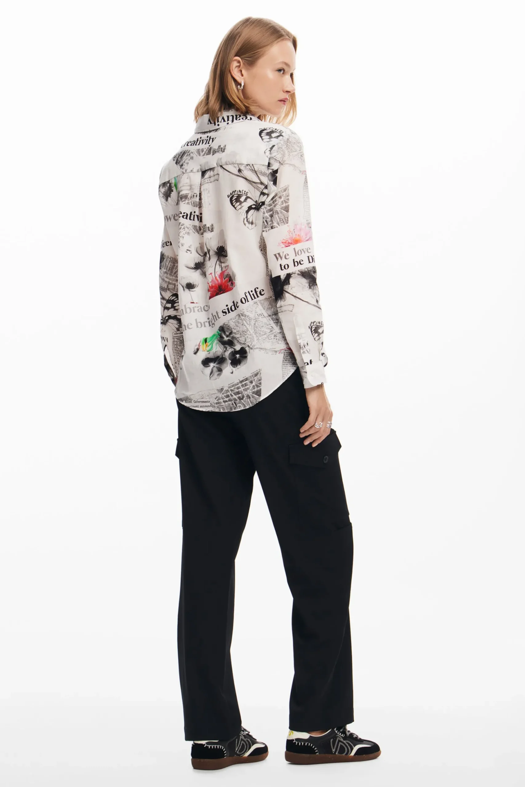 Camisa texto flores