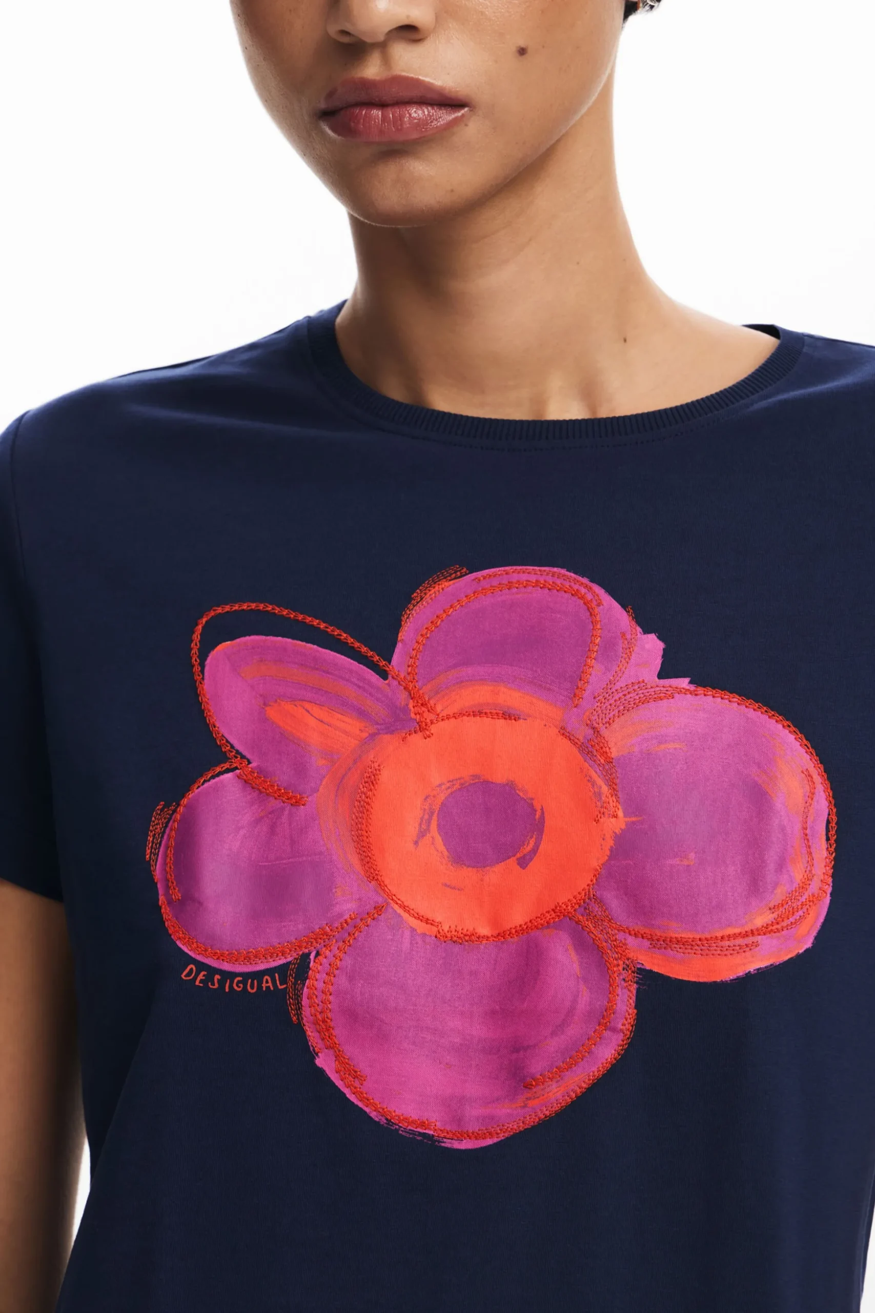 Camiseta ilustración flor