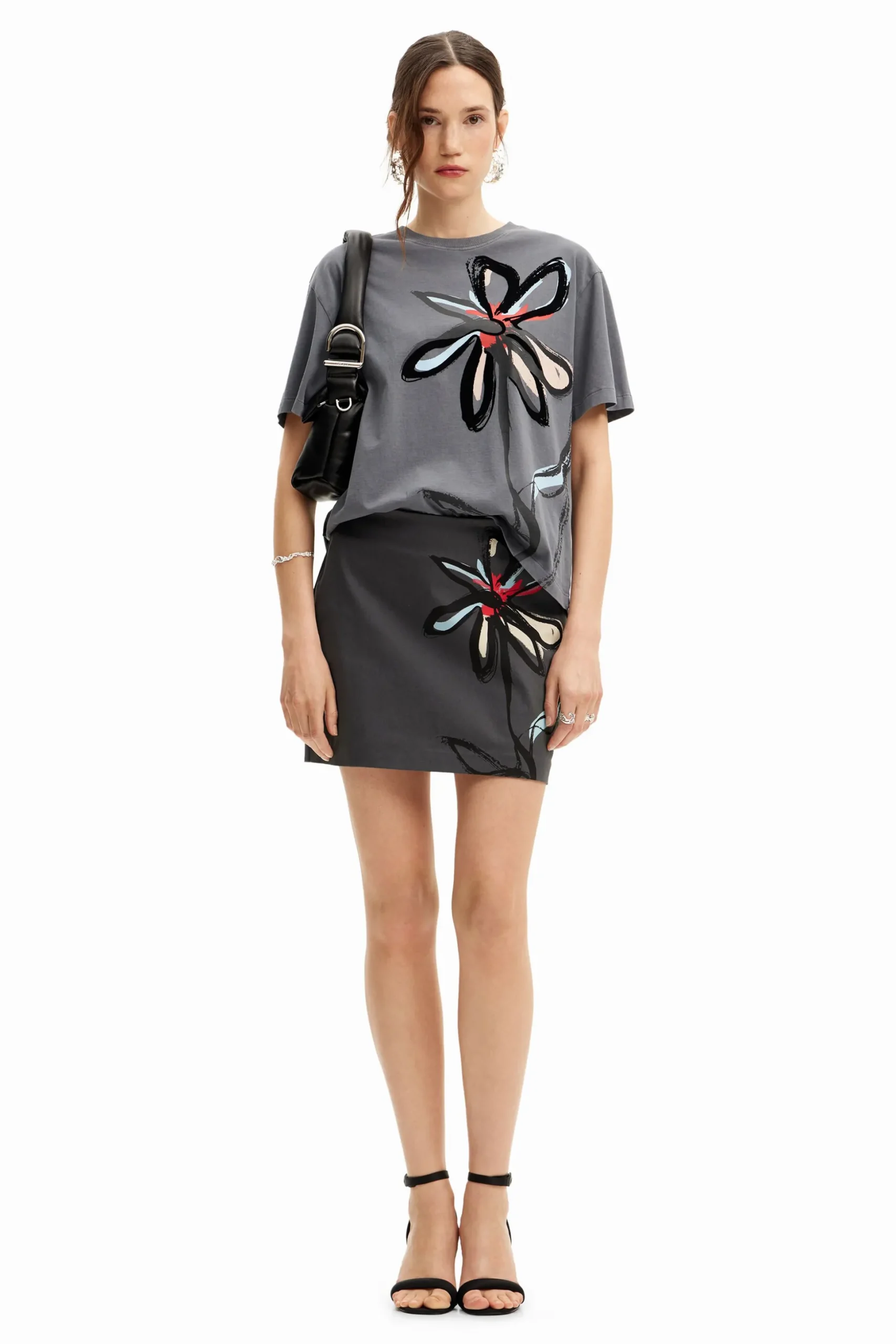 Camiseta ilustración flor