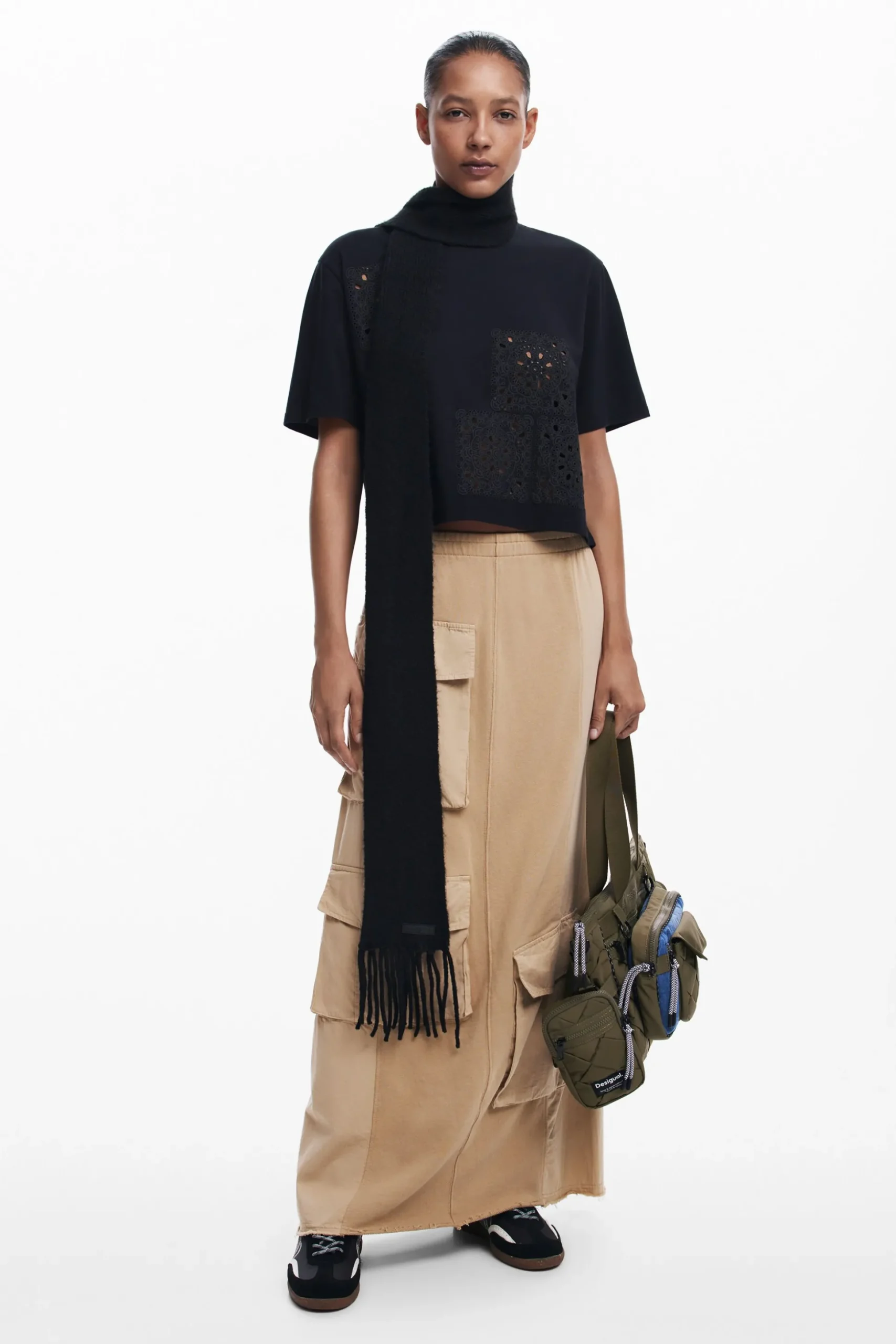 Camiseta lisa detalles
