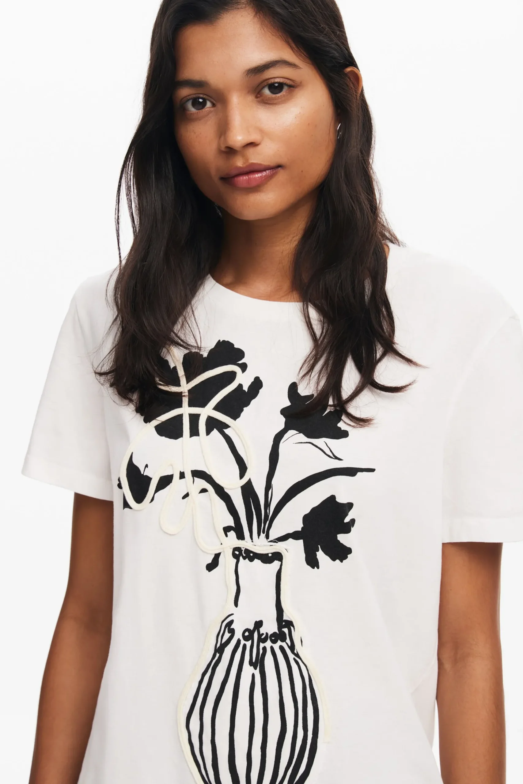 Camiseta lisa jarrón