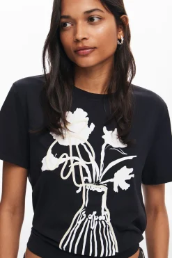 Camiseta lisa jarrón