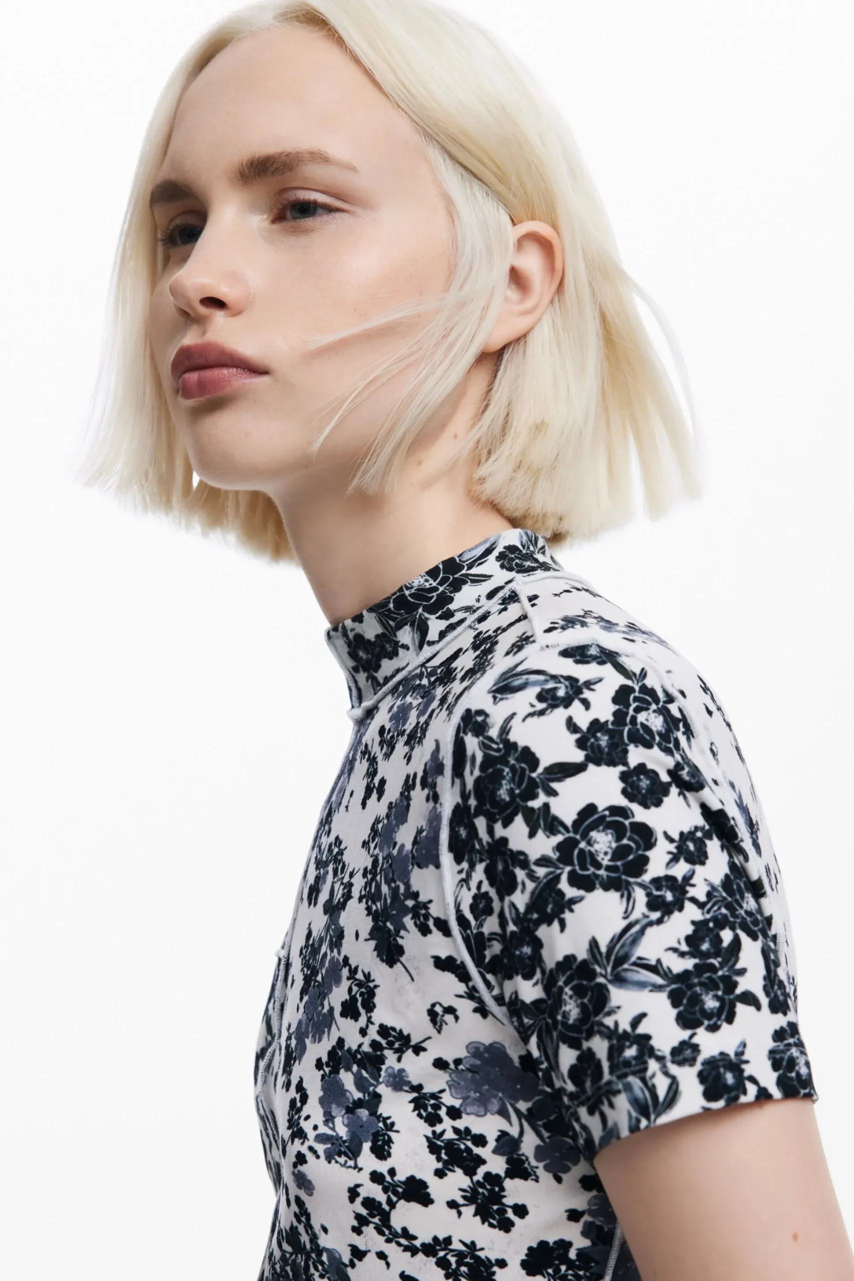 Camiseta patchy flores
