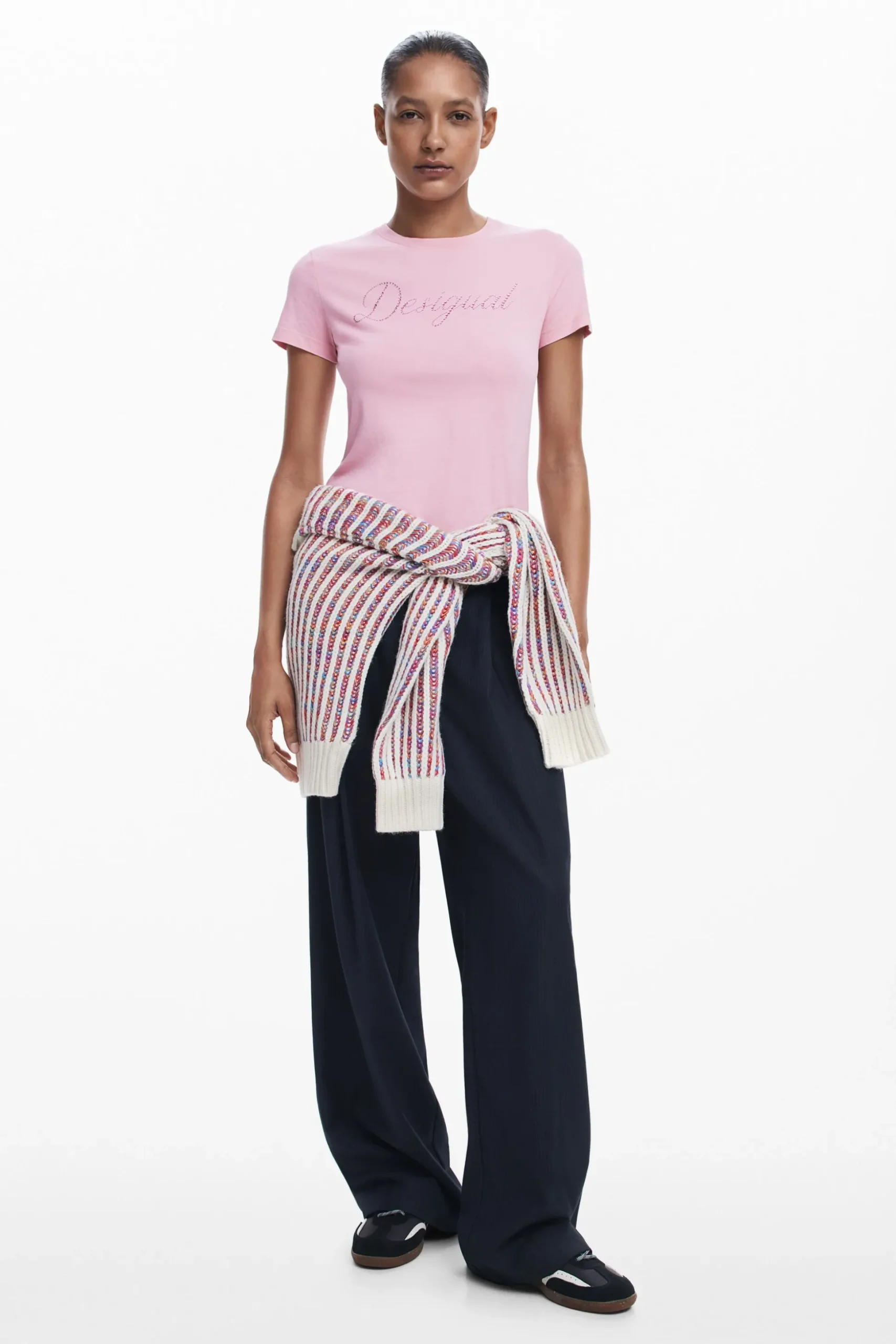 Camiseta slim strass