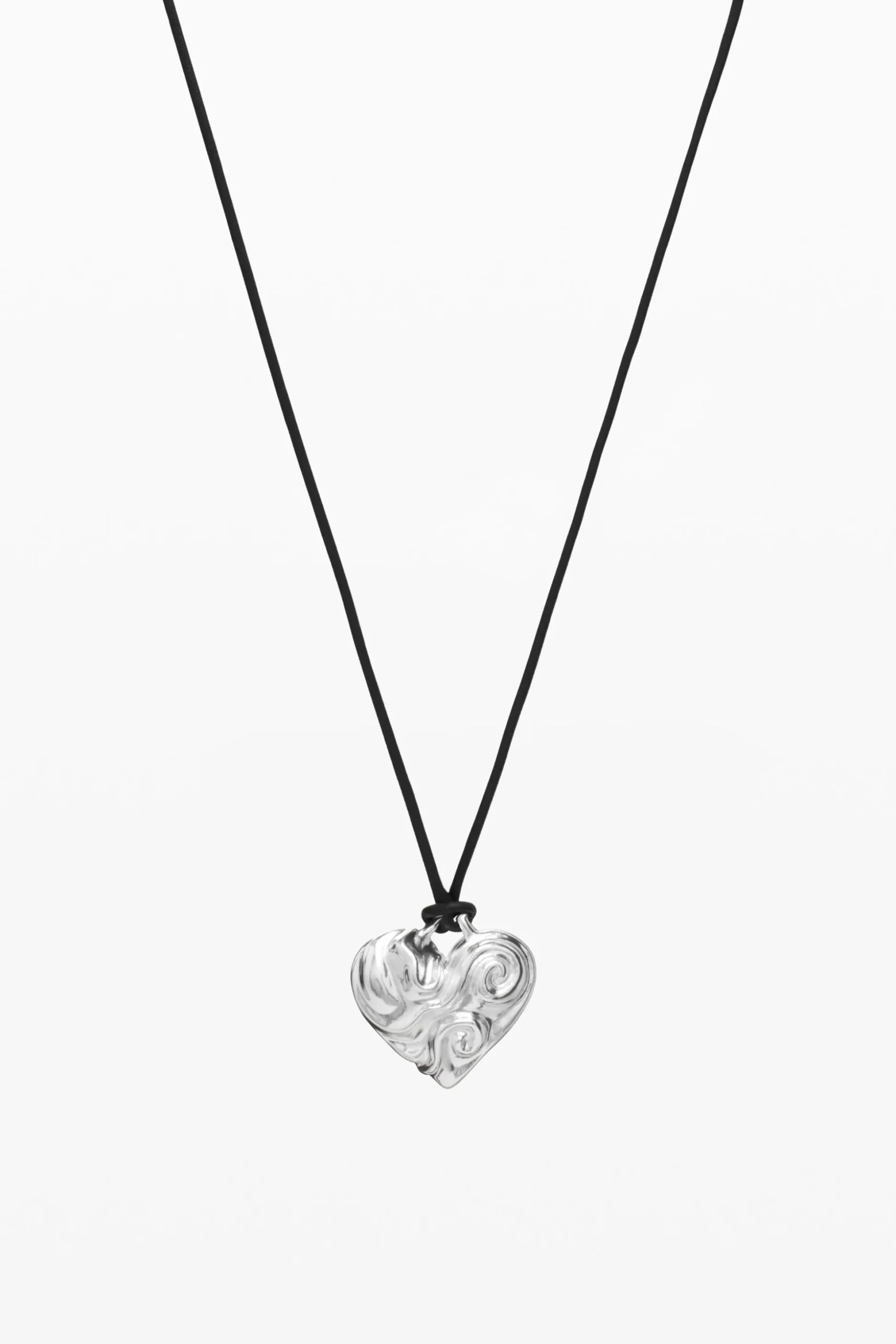 Colgante corazón cuerda baño plata Zalio
