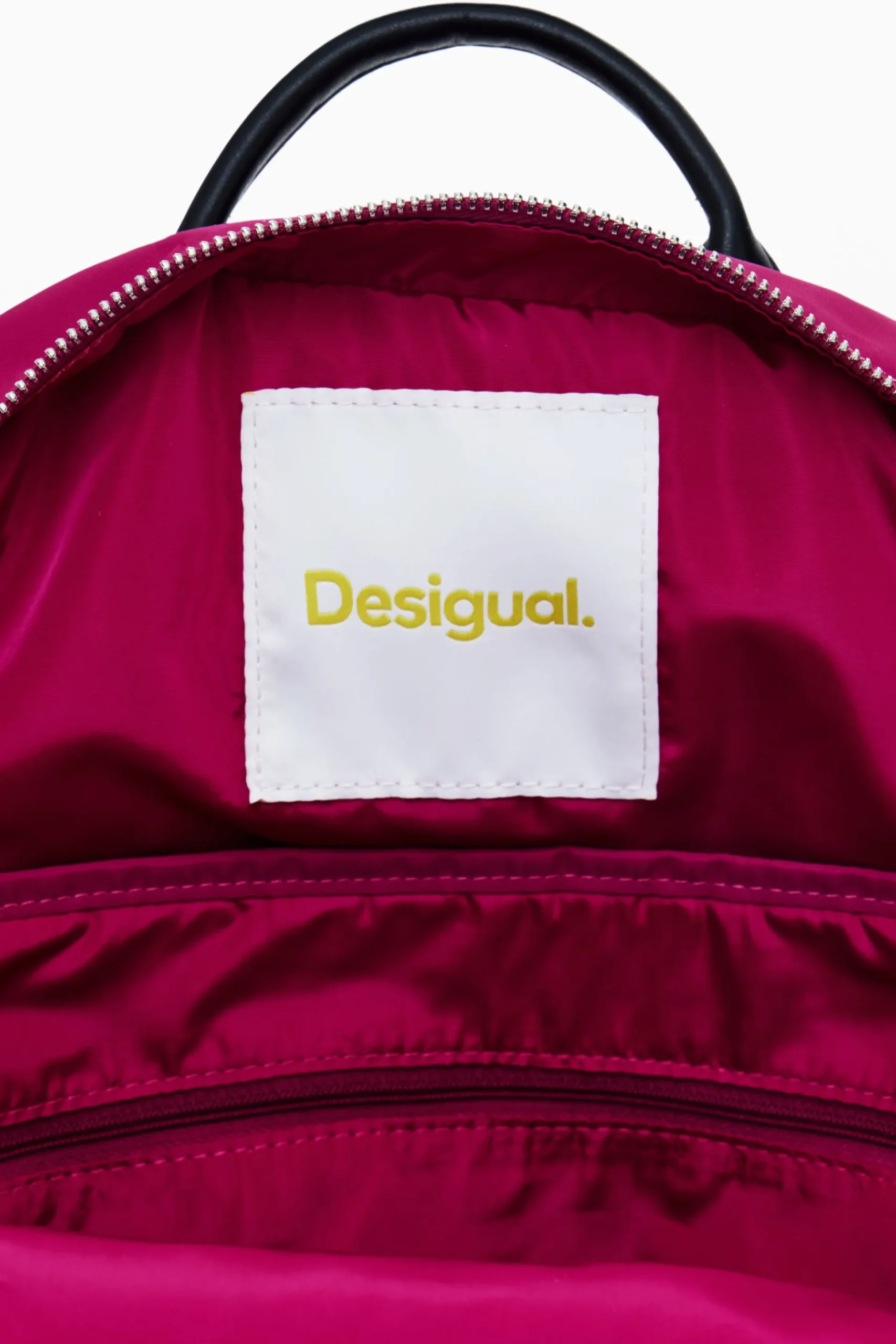 Mochila mediana varios bolsillos