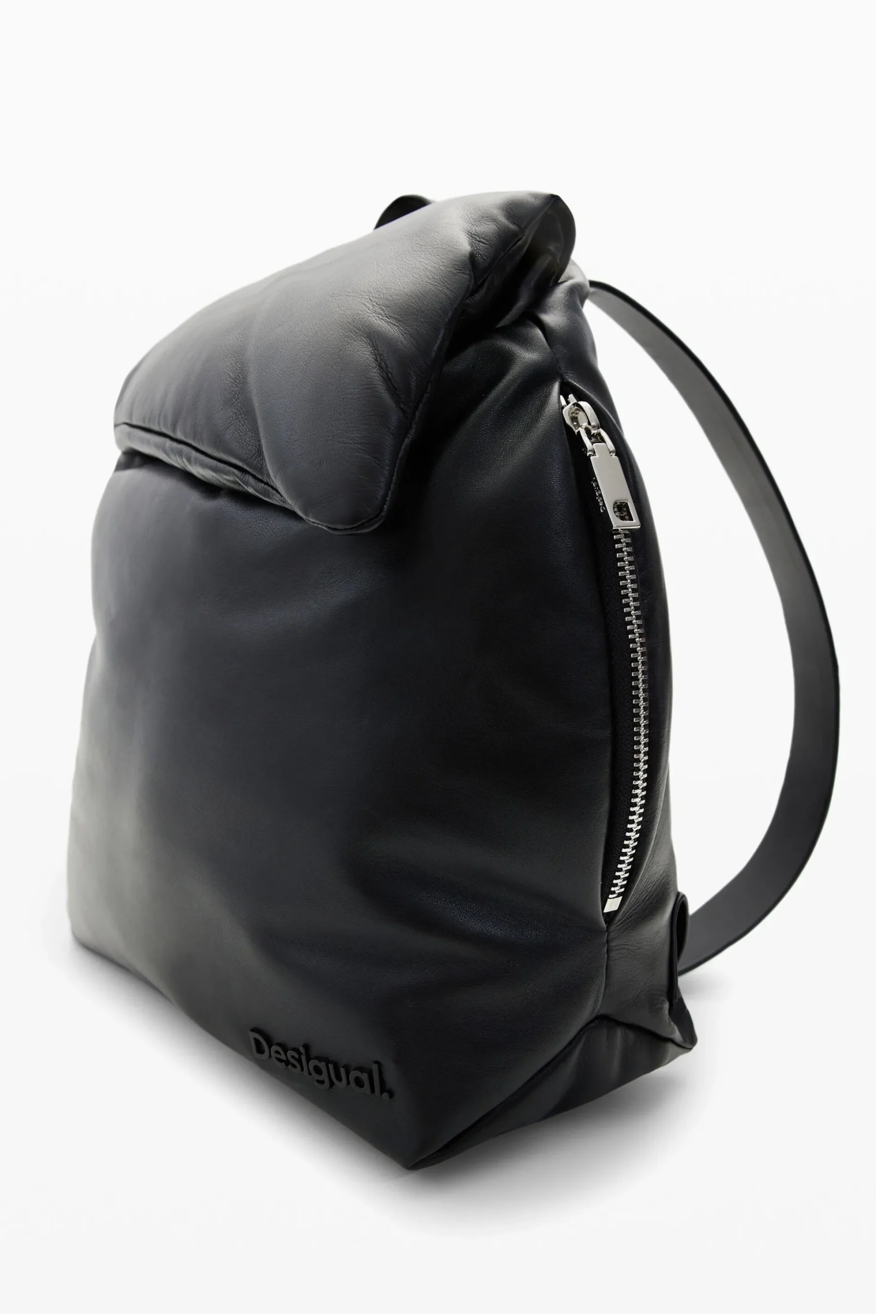 Mochila pequeña piel