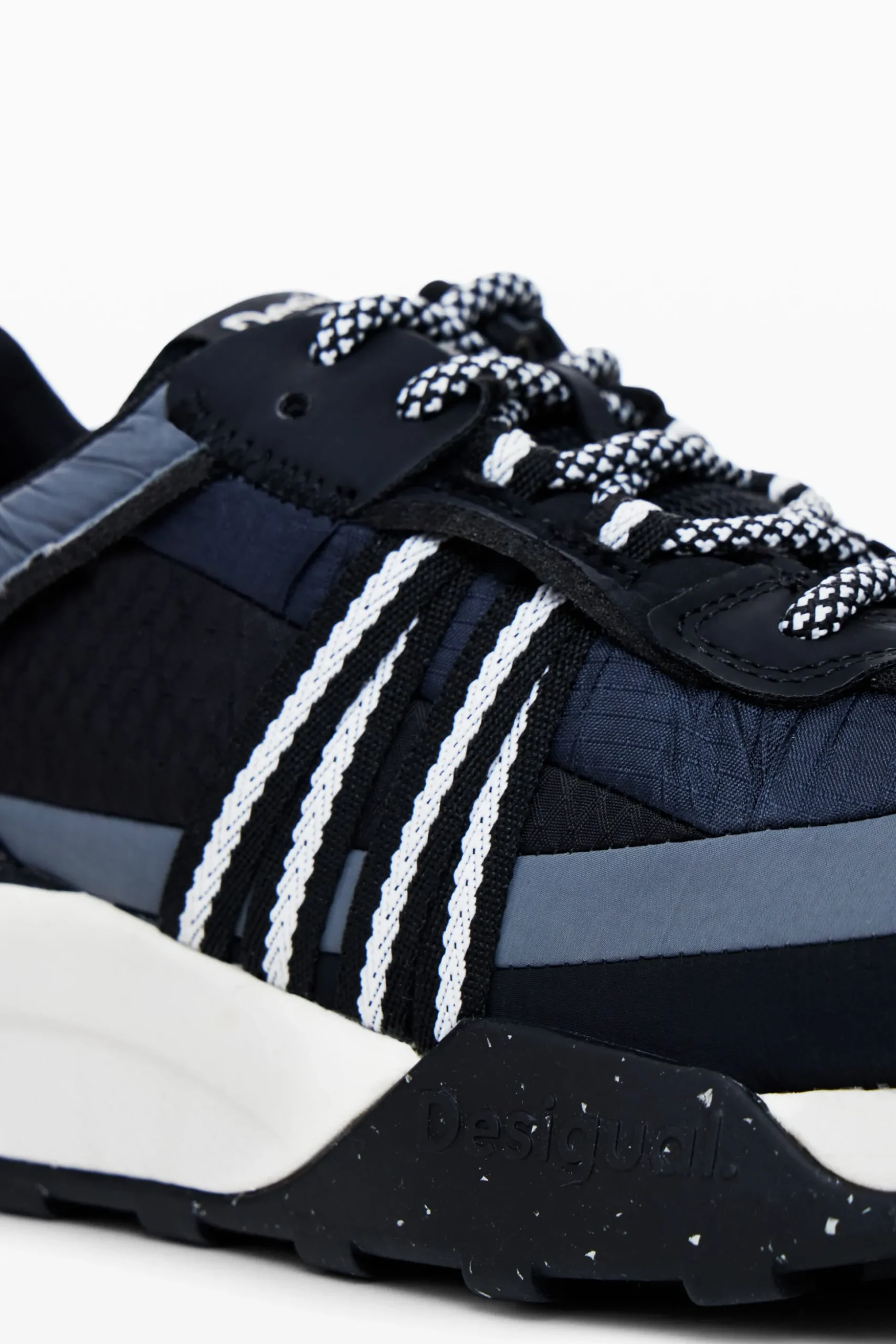 Sneakers runner patch