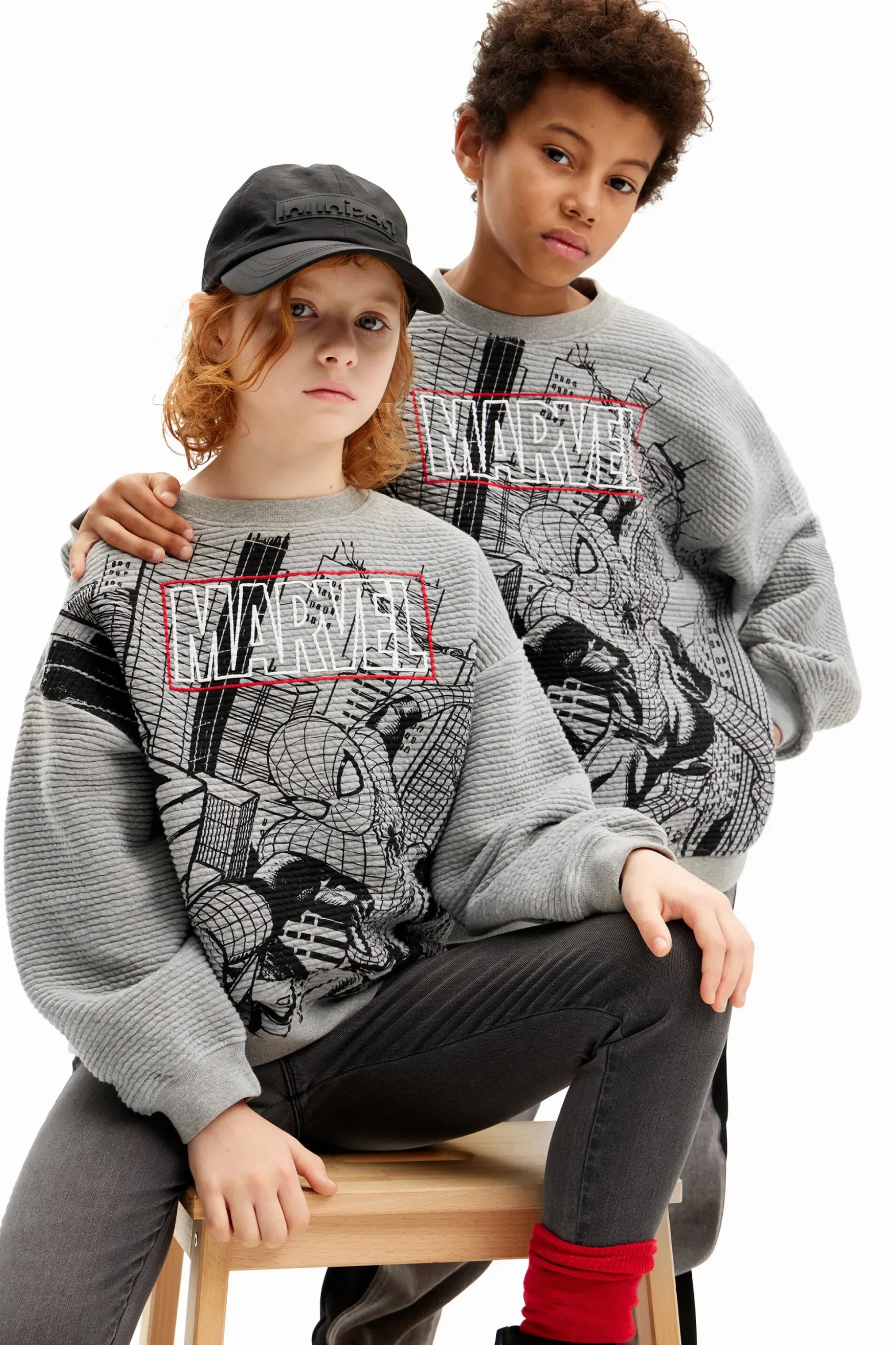 Sudadera rayas Marvel