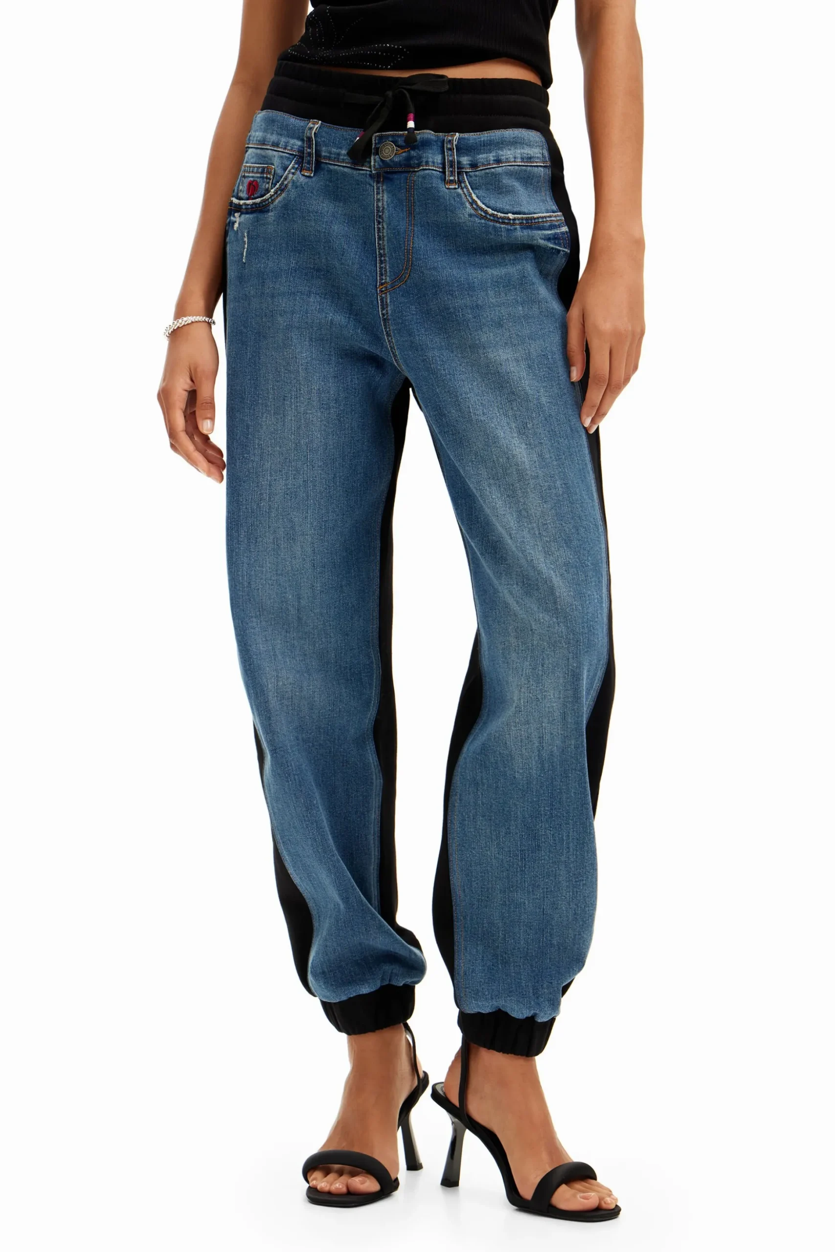 Vaqueros jogger contraste