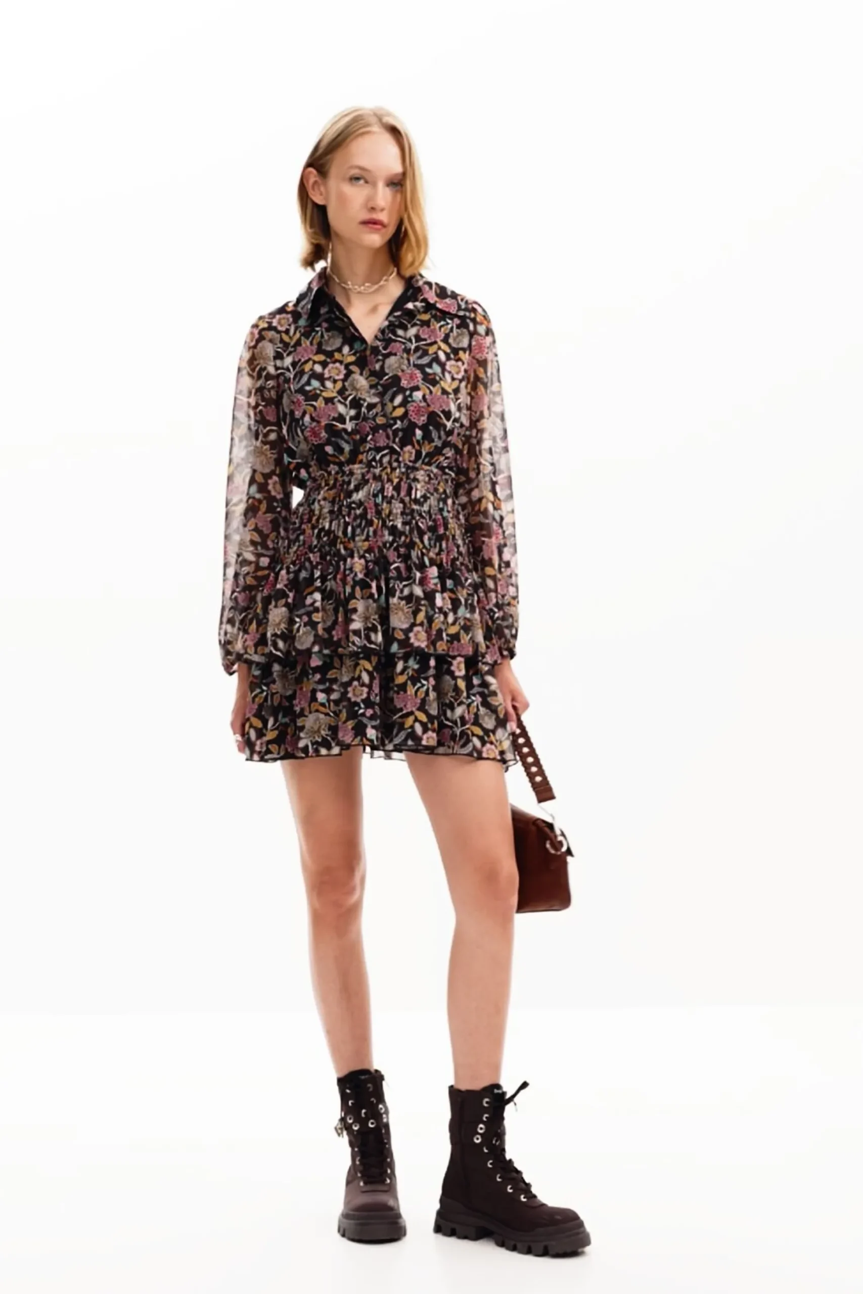 Vestido corto flores
