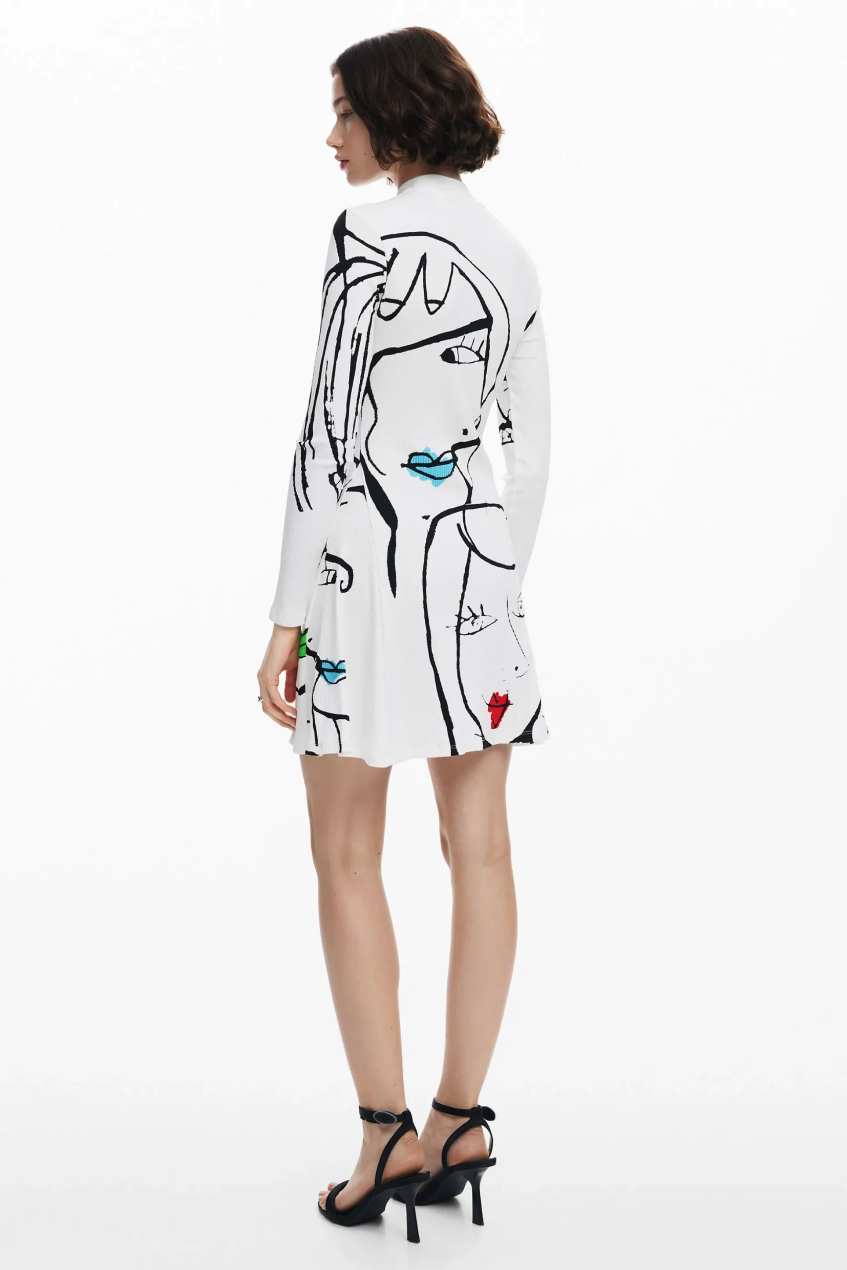 Vestido estampado caras