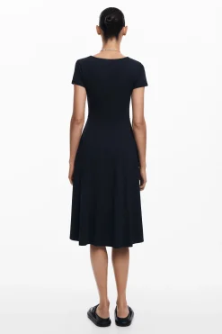Vestido midi mariposas