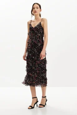 Vestido midi volantes