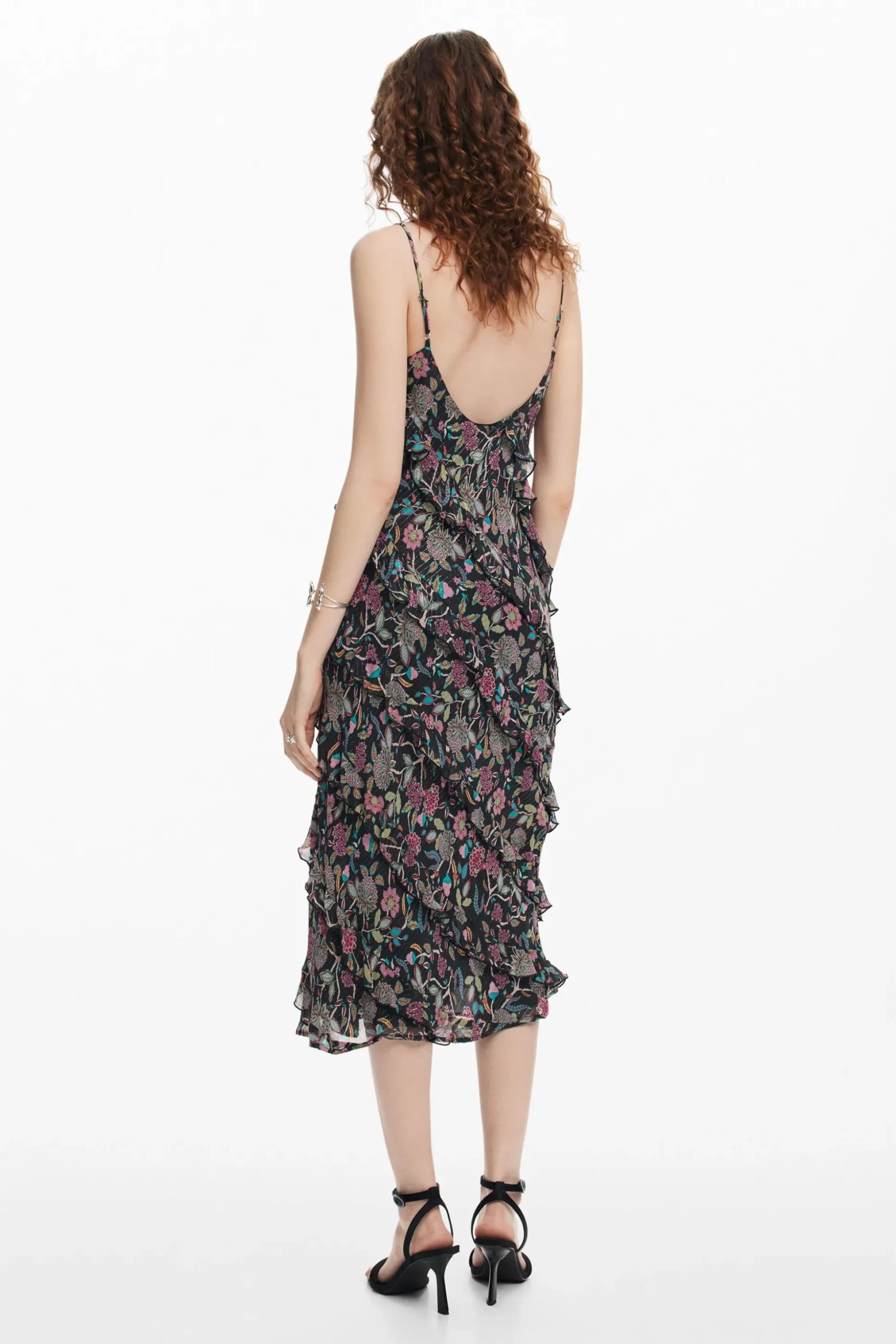 Vestido midi volantes