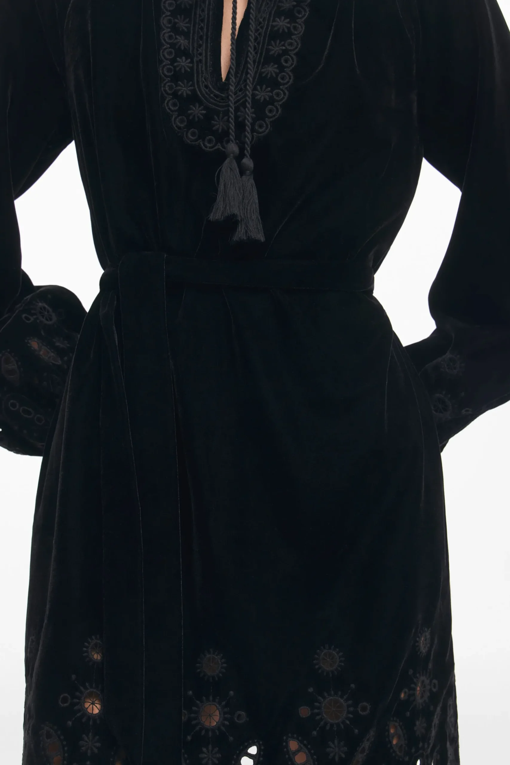 Vestido mini bordados