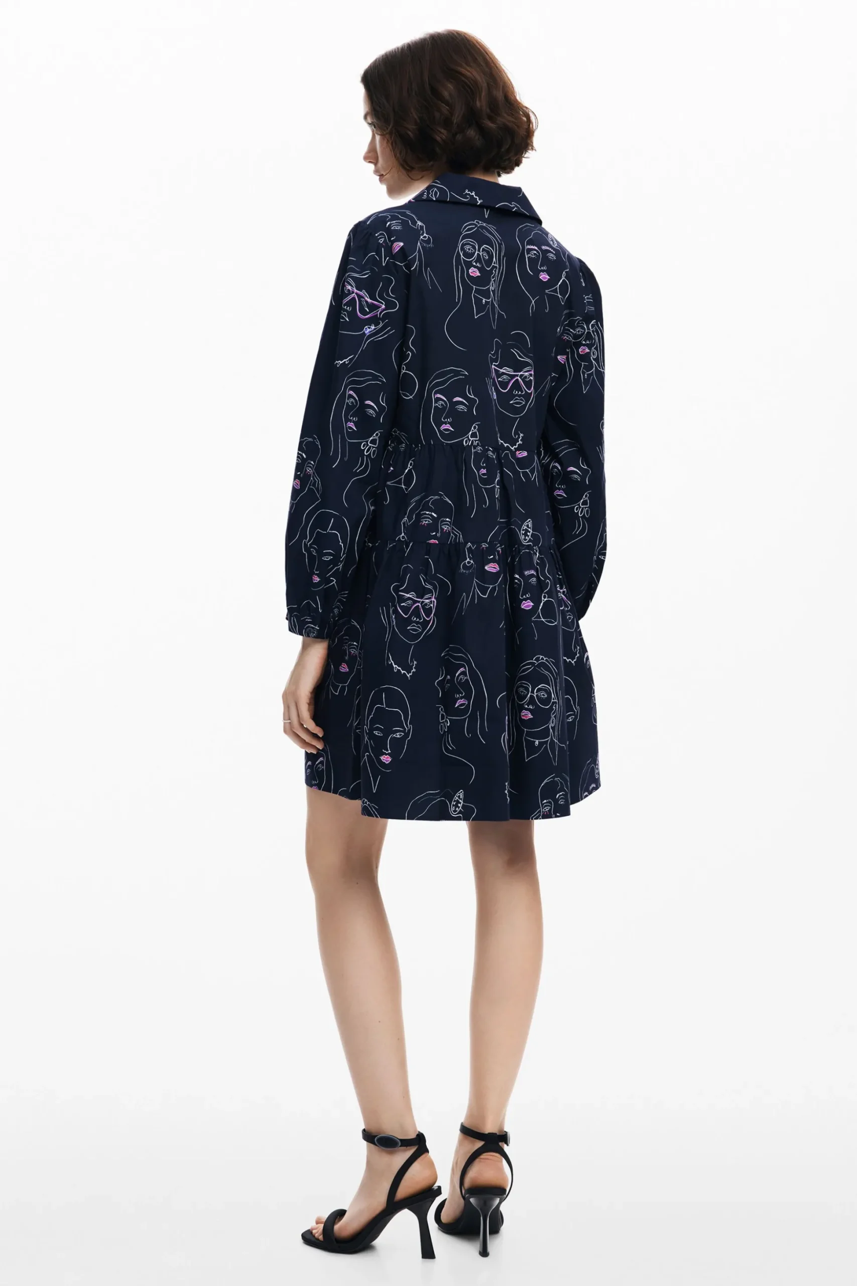 Vestido mini caras