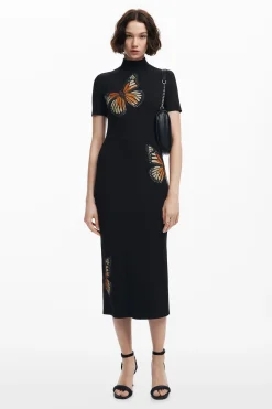 Vestido slim midi mariposas