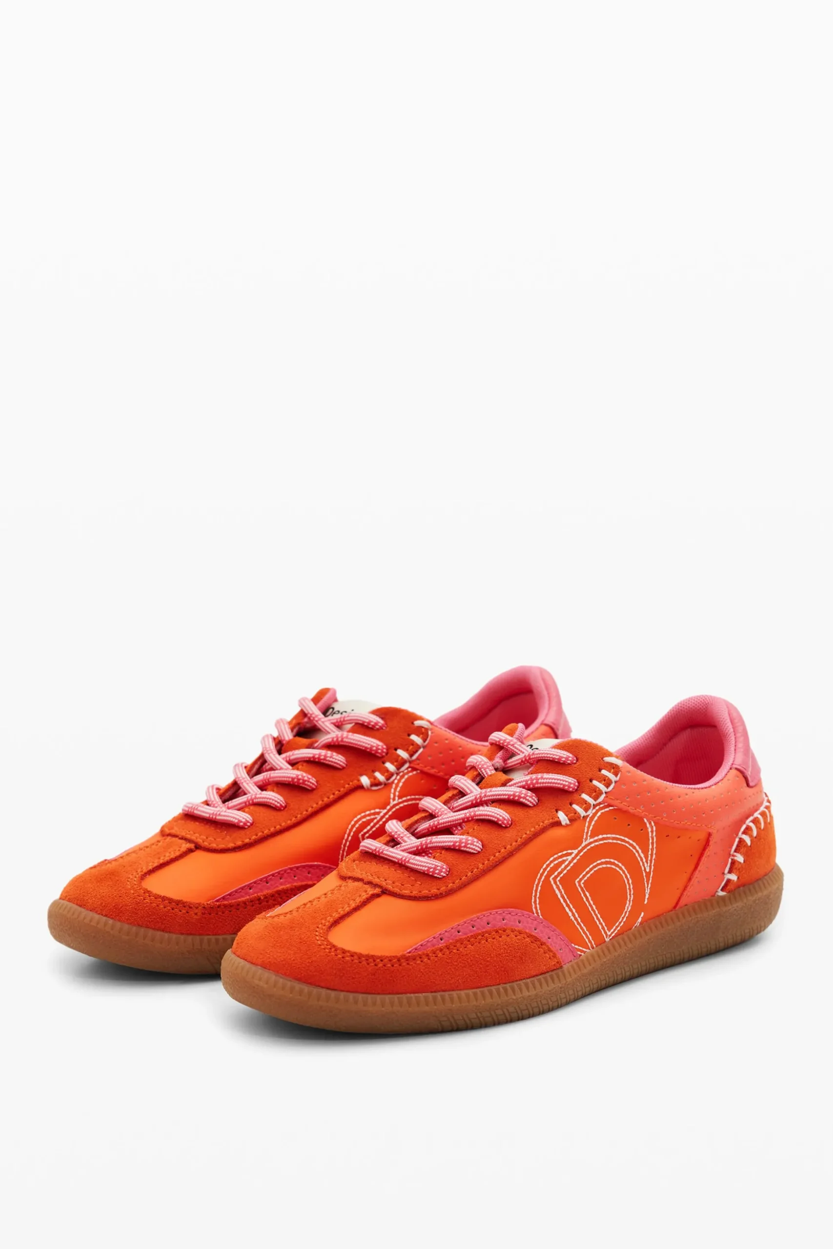Zapatillas retro serraje